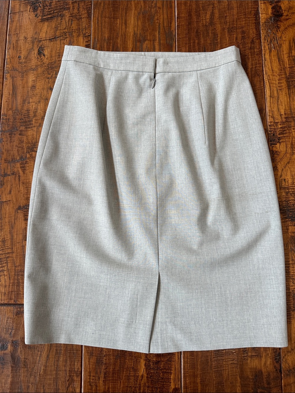 Theory Light Gray Three-Piece Women's Pantsuit - Jacket, Pants & Skirt - Picture 11 of 16